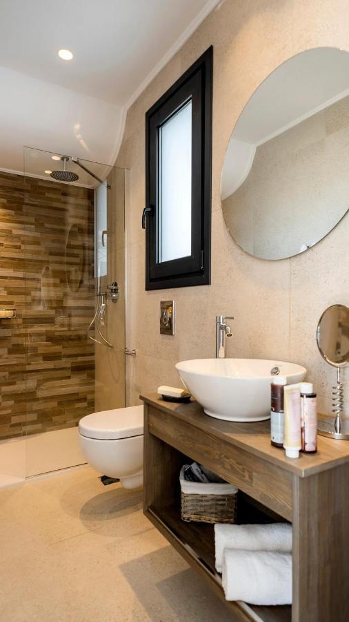 Kiotari Akti Beachfront Villas Jenádi Kültér fotó